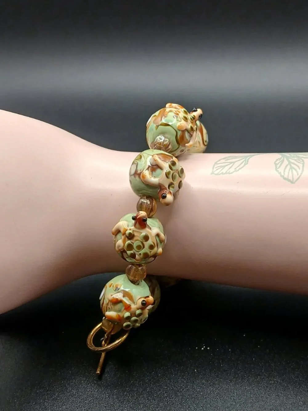 Vintage Artisan Lampwork Glass Turtle Bead Bracelet Sage Green, Cream And Brown
